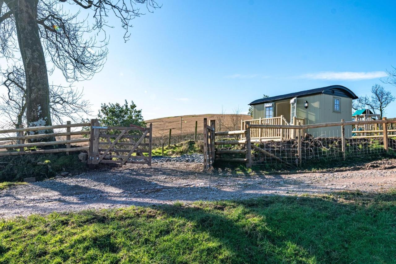Scalderskew Shepherds Hut Gosforth  Kültér fotó